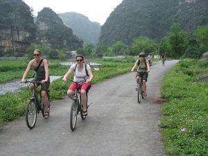 VIETNAM DISCOVERY 15 DAYS